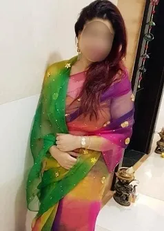 phone nubmer of escorts of kharar for chating and video call